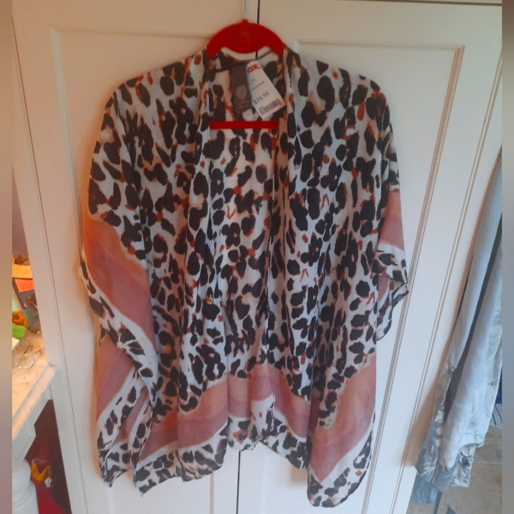 Vince Camuto short duster NWT